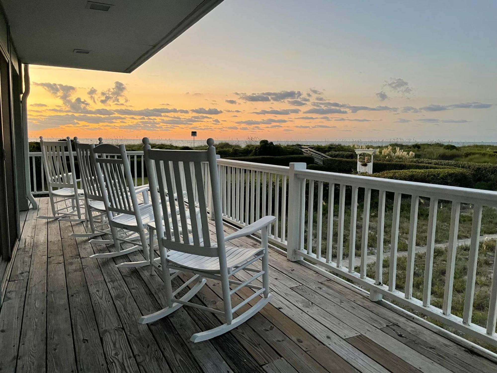 Cardwell By Bryant Real Estate Holiday home