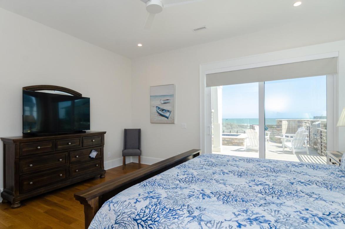 Pearl In The By Bryant Real Estate *