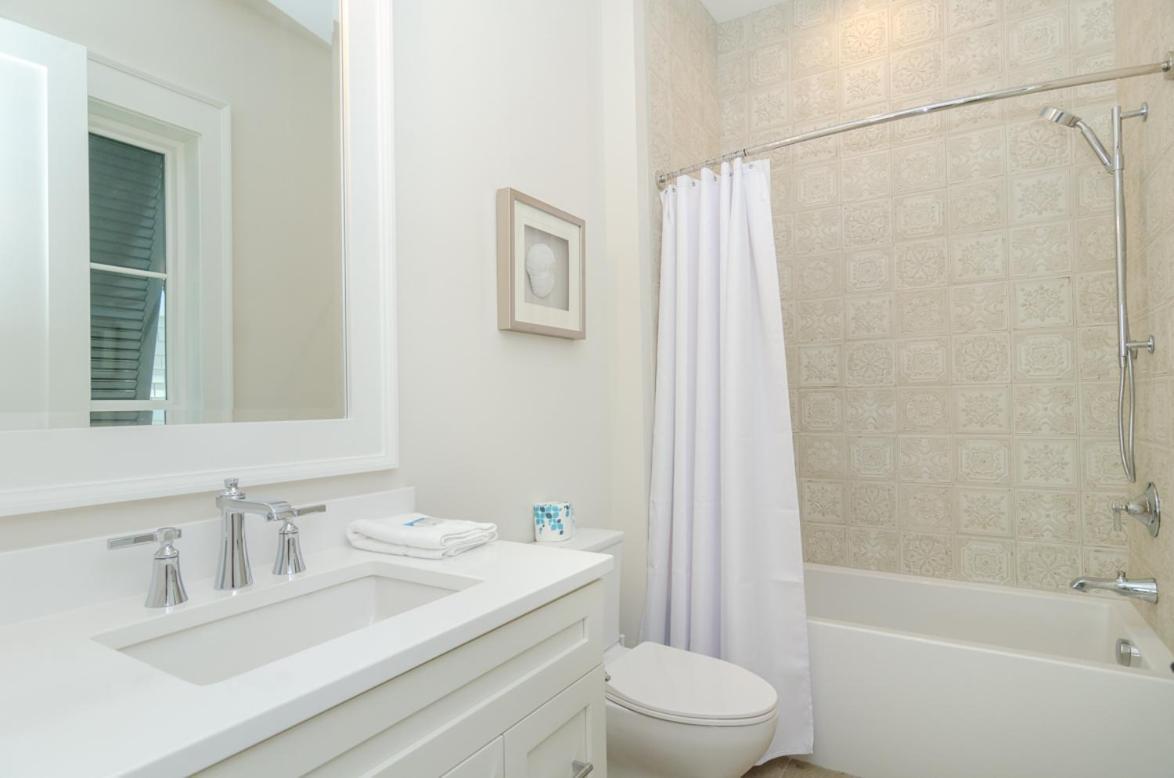 Pearl In The By Bryant Real Estate Holiday home Wrightsville Beach