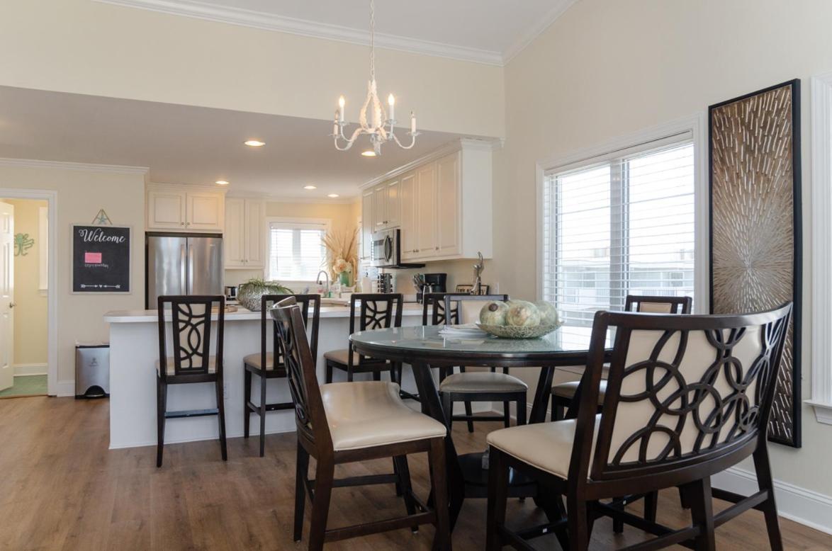 Seagulls By The Sea By Bryant Real Estate Holiday home *