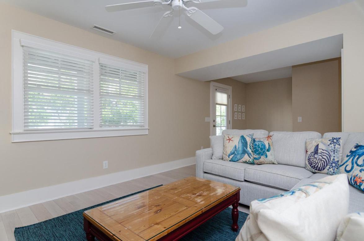 Living By Bryant Real Estate Holiday home Wrightsville Beach