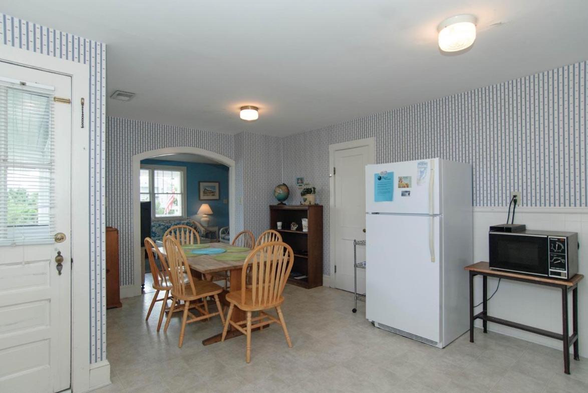 Craft Upper Unit By Bryant Real Estate Holiday home *