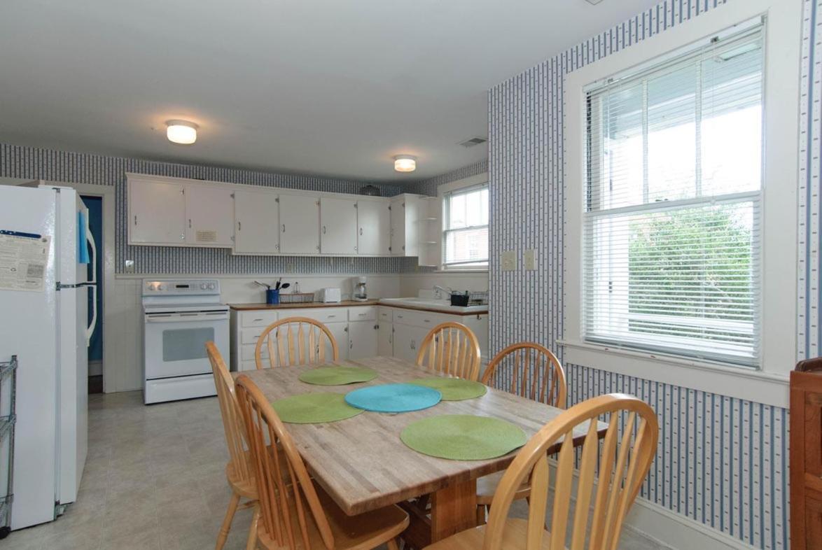 Holiday home Craft Upper Unit By Bryant Real Estate Wrightsville Beach