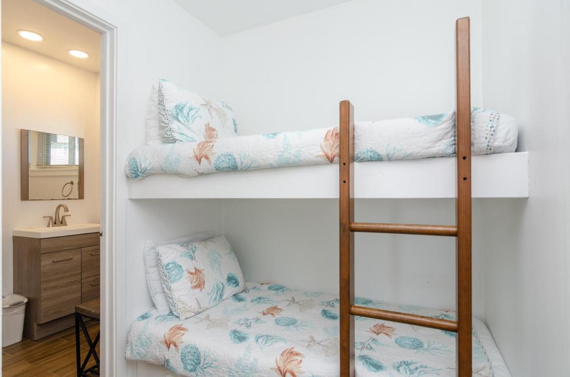 Holiday home Lipovan By Bryant Real Estate Wrightsville Beach