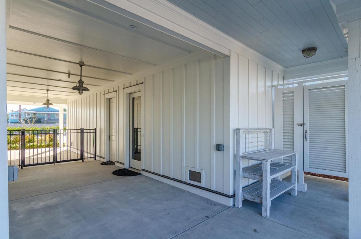 Hooks By Bryant Real Estate