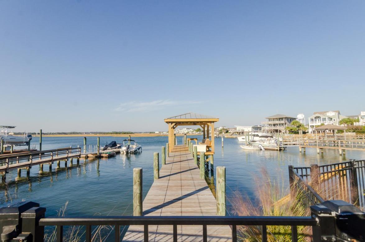 Hooks By Bryant Real Estate *