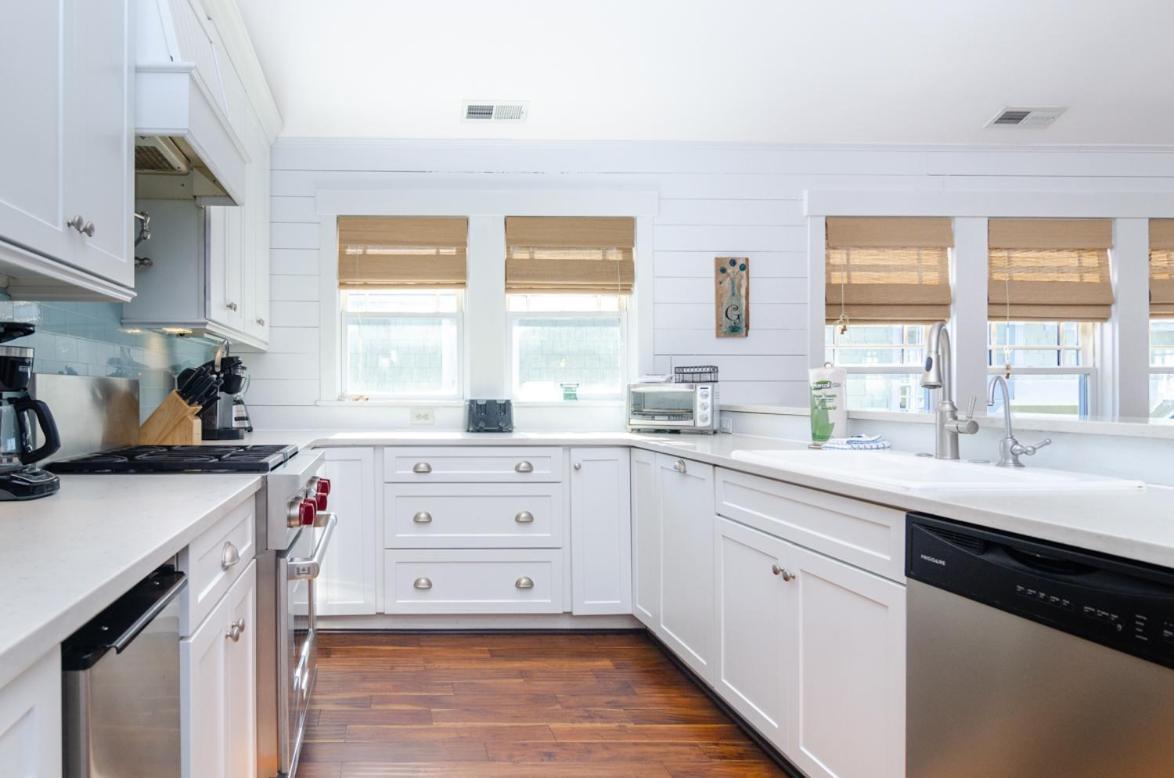 Paradox By Bryant Real Estate Holiday home