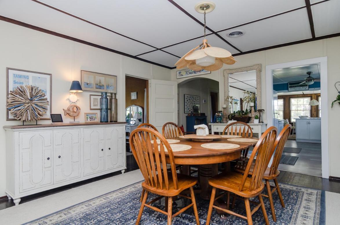 Fisher By Bryant Real Estate Holiday home Wrightsville Beach
