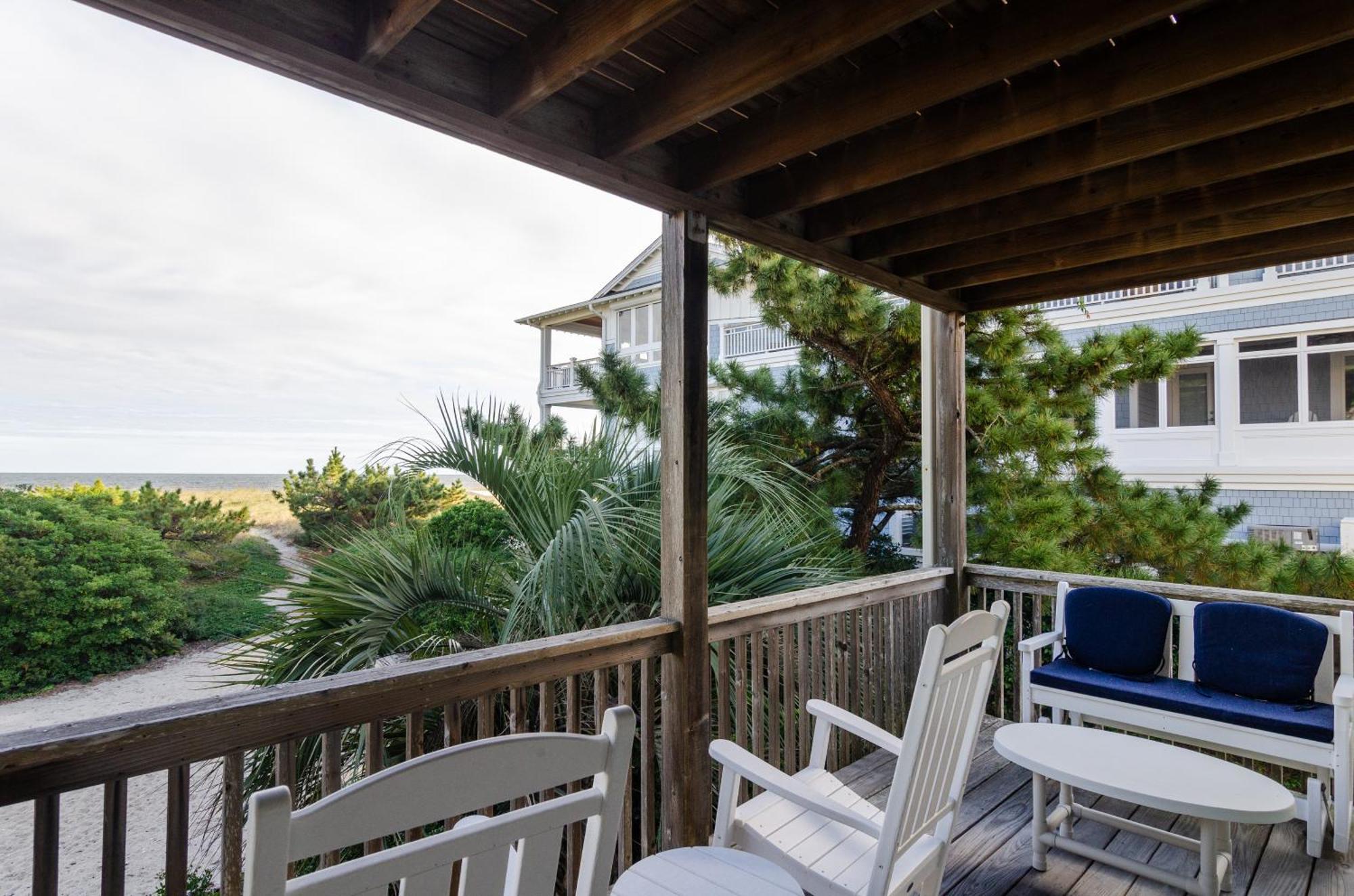 Holiday home Breezeland #1 Lower By Bryant Real Estate