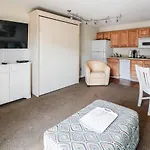 Summer Sands Suites